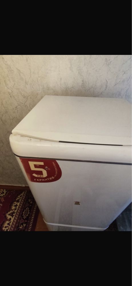 Продам холодильник