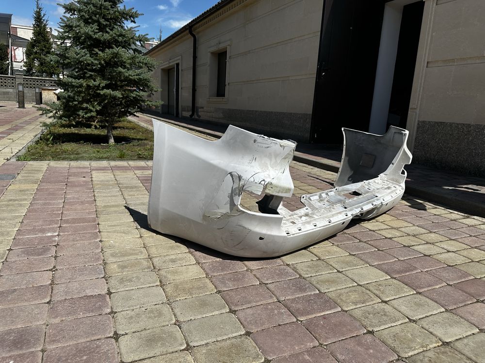 Бампер лексус 570