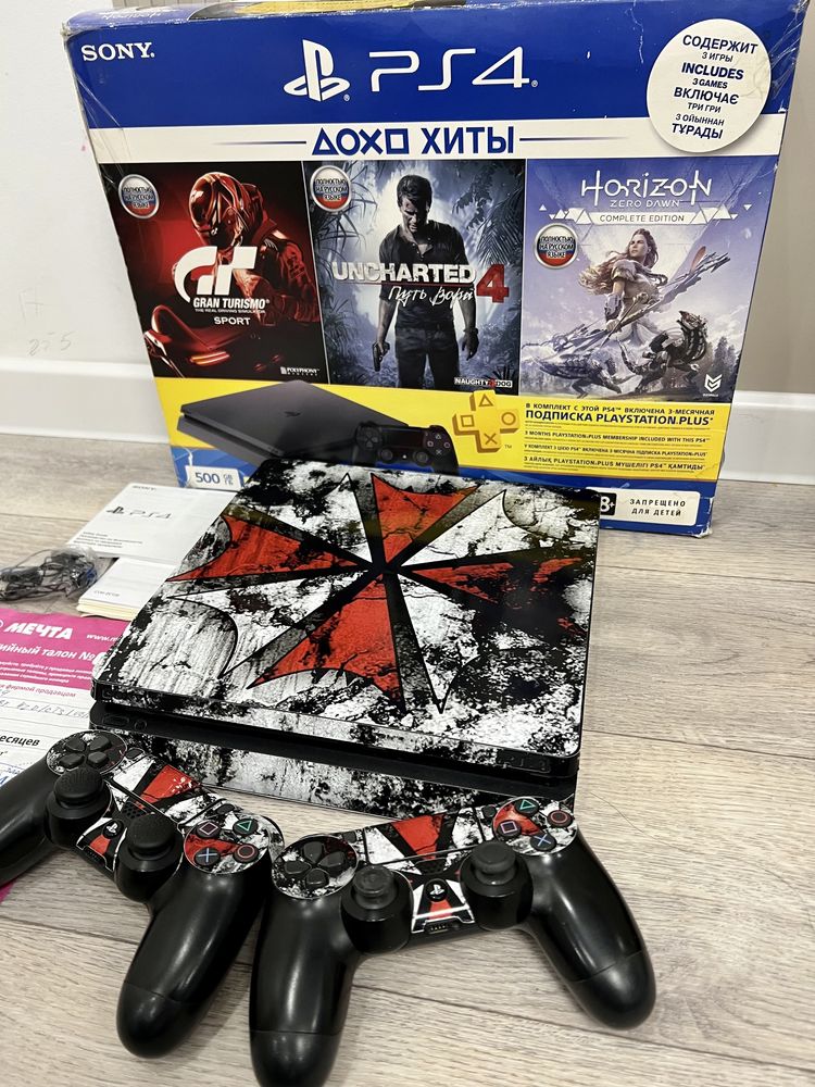 Ps 4 slim с FC 25, UFC 3,4, Minecraft, Battlefield V и 200+игр