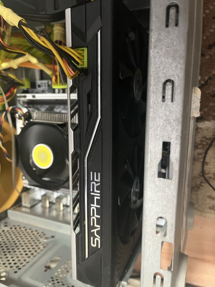 Rx570 4gb состояние идеальное срочно