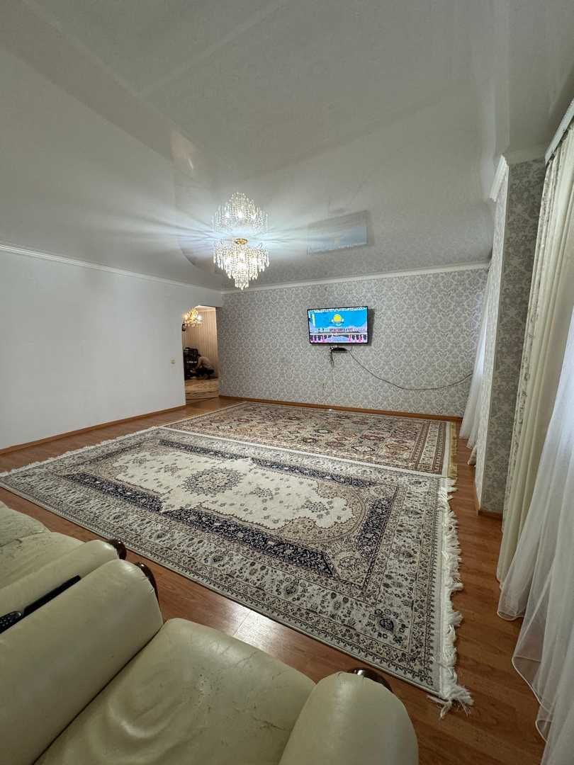 Продам 3х комн кв в 12мкр