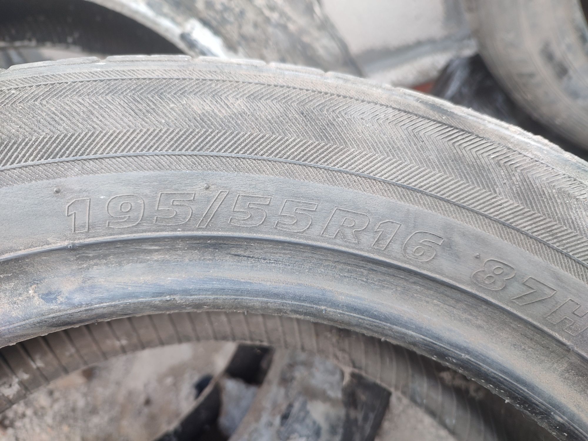 Автошины лето 5шт  размер 195/55/16