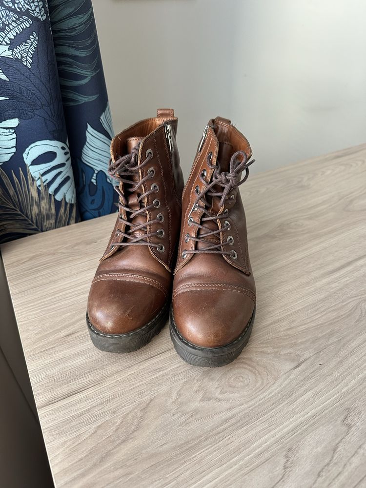 Кожаные зимние сапожки sman
