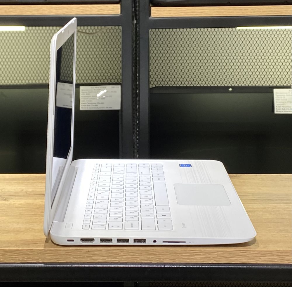 Ноутбук HP, Intel Celeron N3060/4GB/SSD32GB, 8982/A10