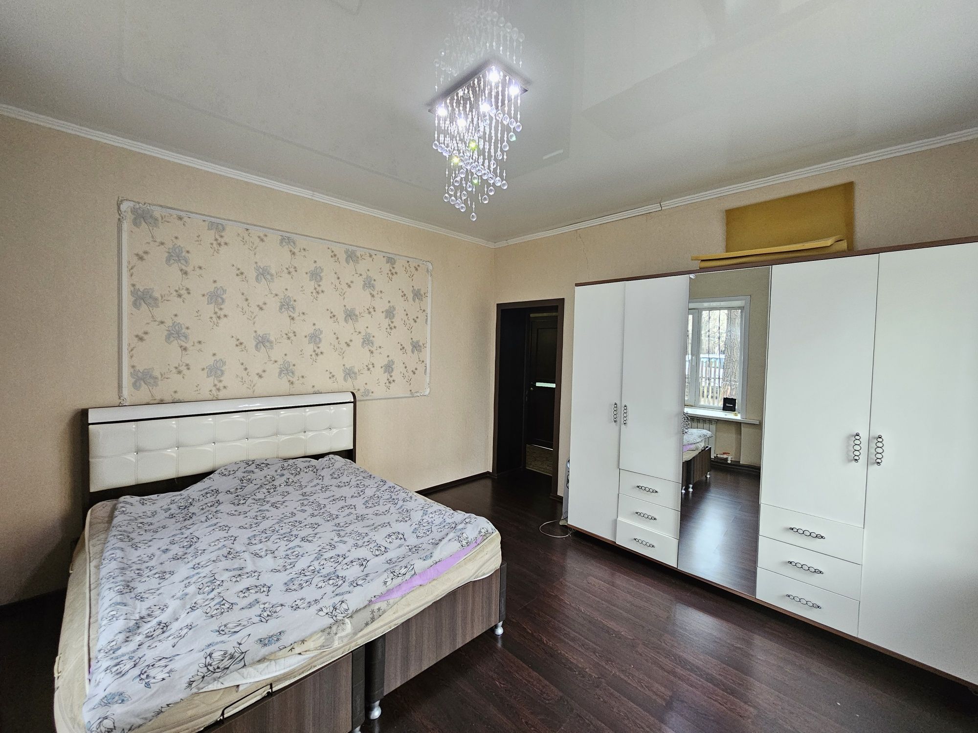 2 к. Город. Продаю двухкомнатную квартиру на просп. Назарбаева, дом 54