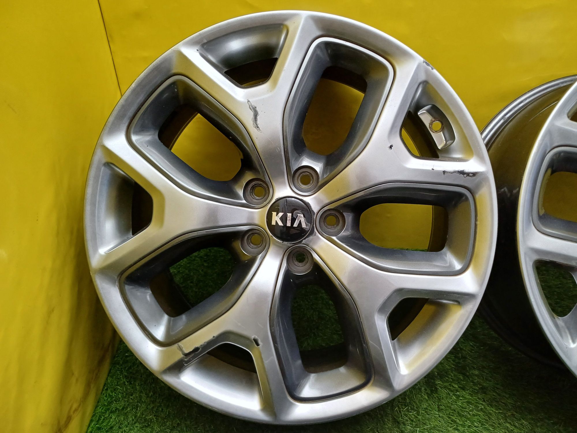 Диски R19 5×114.3 на Kia и другие.
