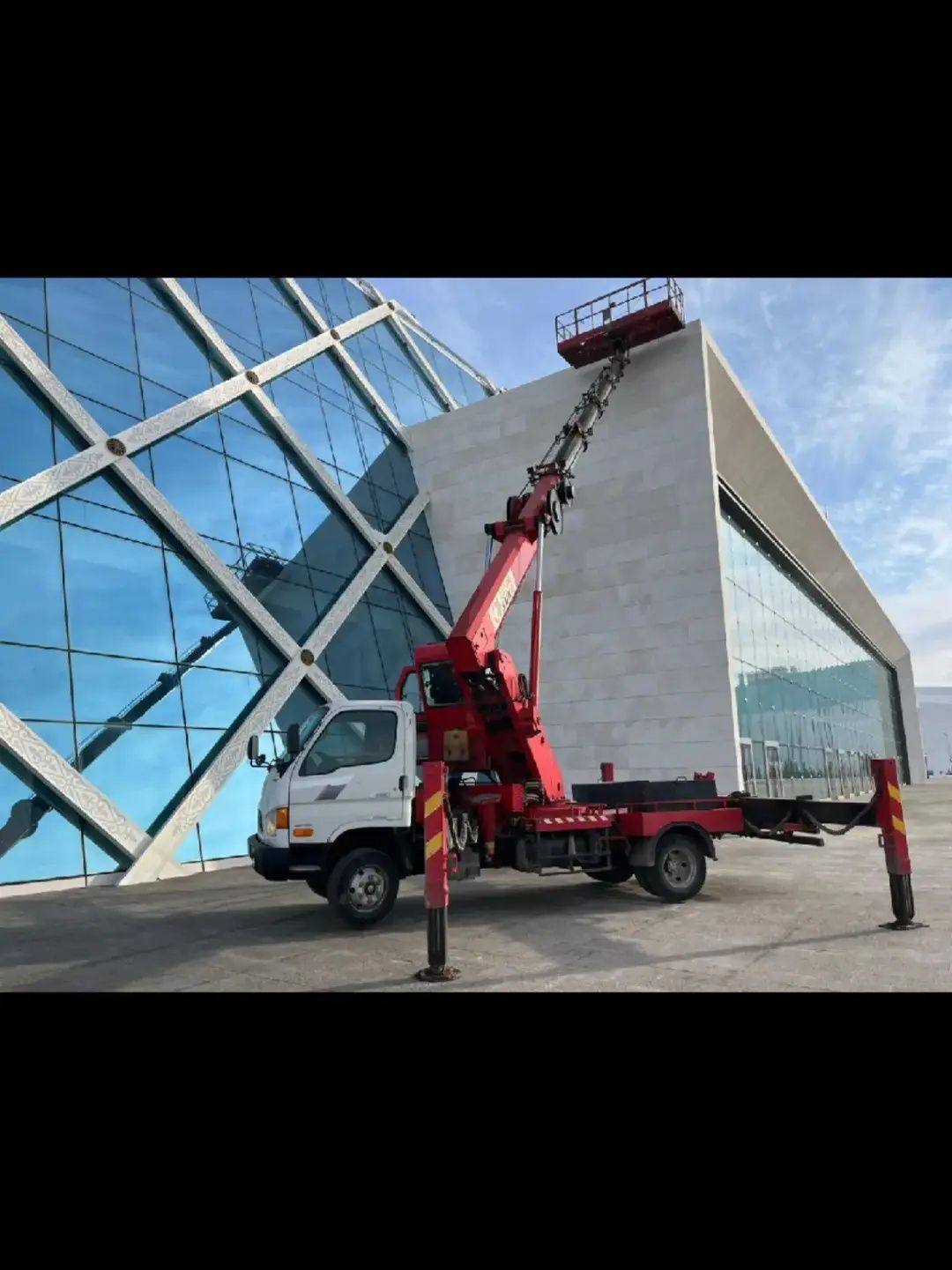 Услуги автовышки 16-28 метров с