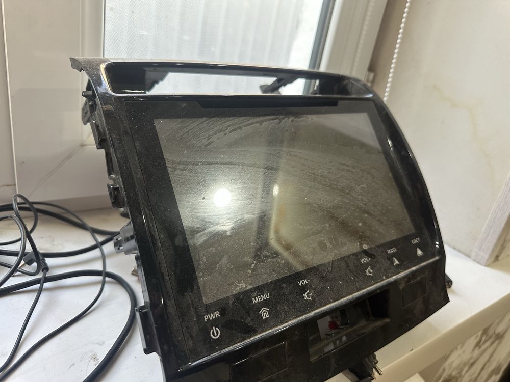 Продам две магнитолы андроид и двухдиновый оригинал jvc
