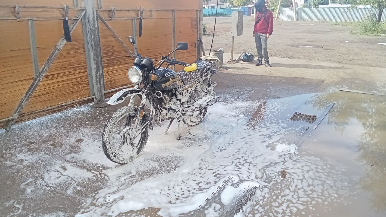 Продам мотоцикл SUZUKI GSX GS200