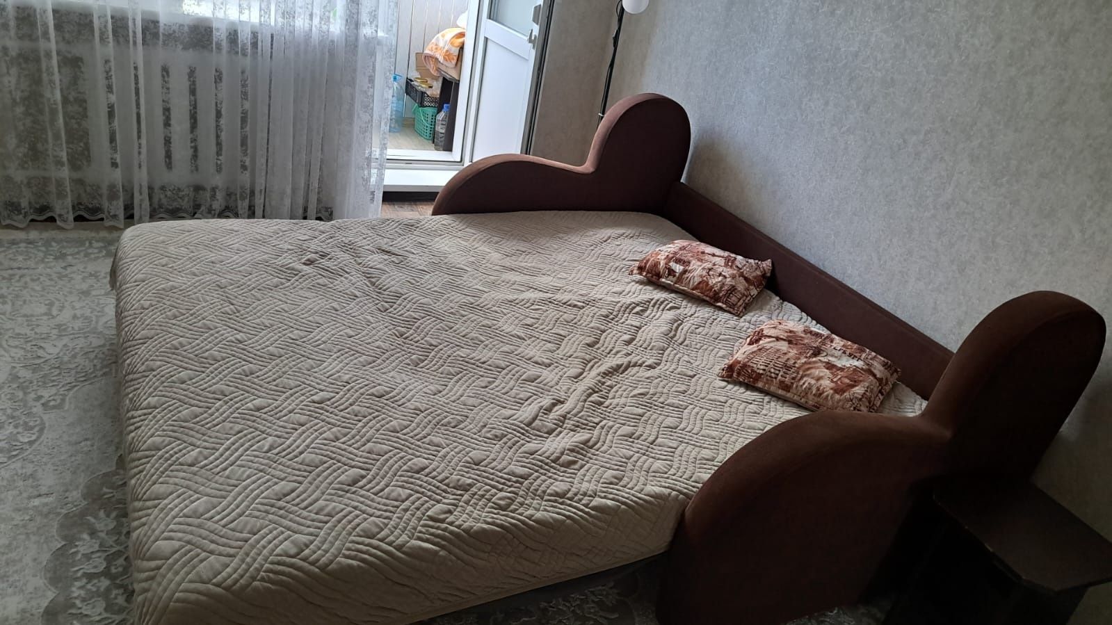 Продам диван срочно