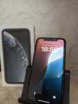 Продам телефон айфон XR