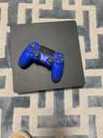 PS4 слим с играми и двумя геймпадами