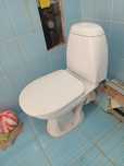 Продам унитаз в отличном состояний