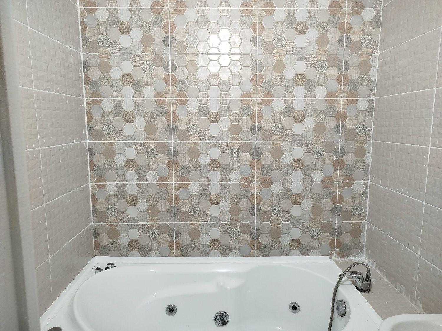 Продам 2 комн-ю квартиру в центре