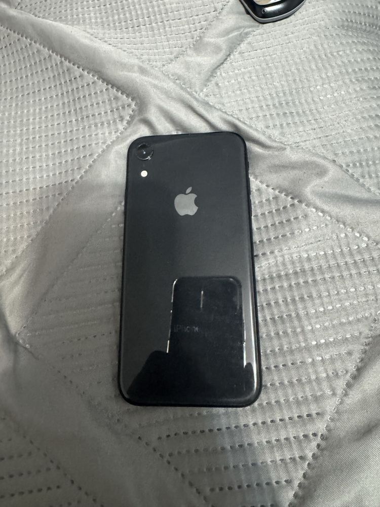 Iphone Xr памят 64 gb