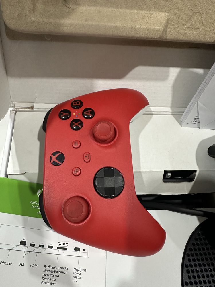 Продам X BOX SERIES S 512