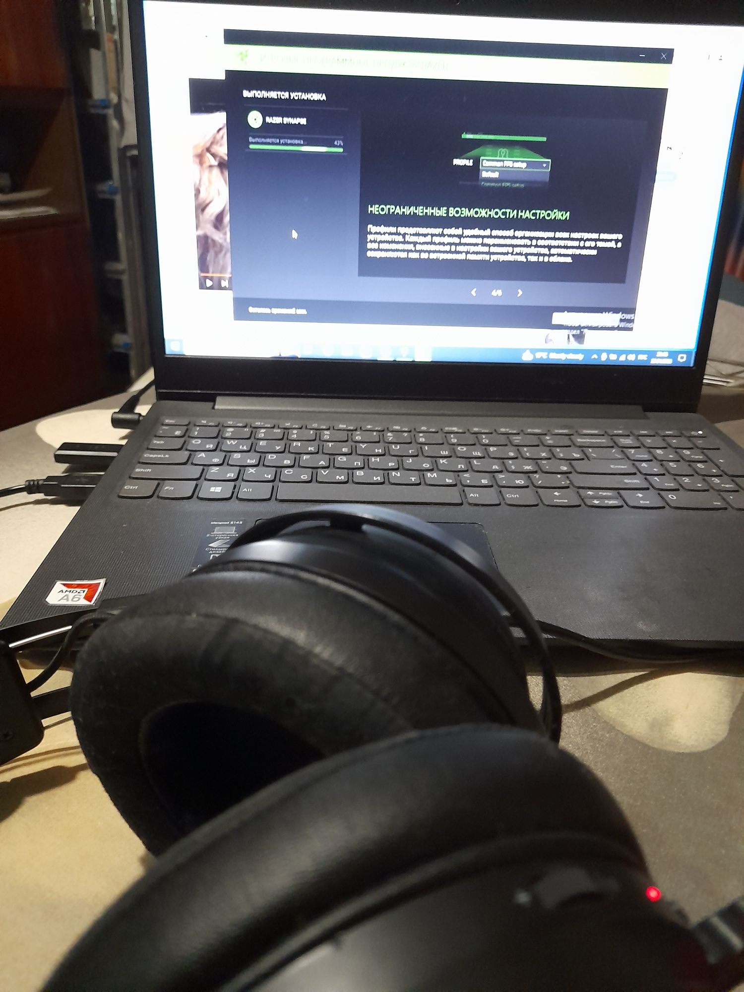 Игровые наушники Razer