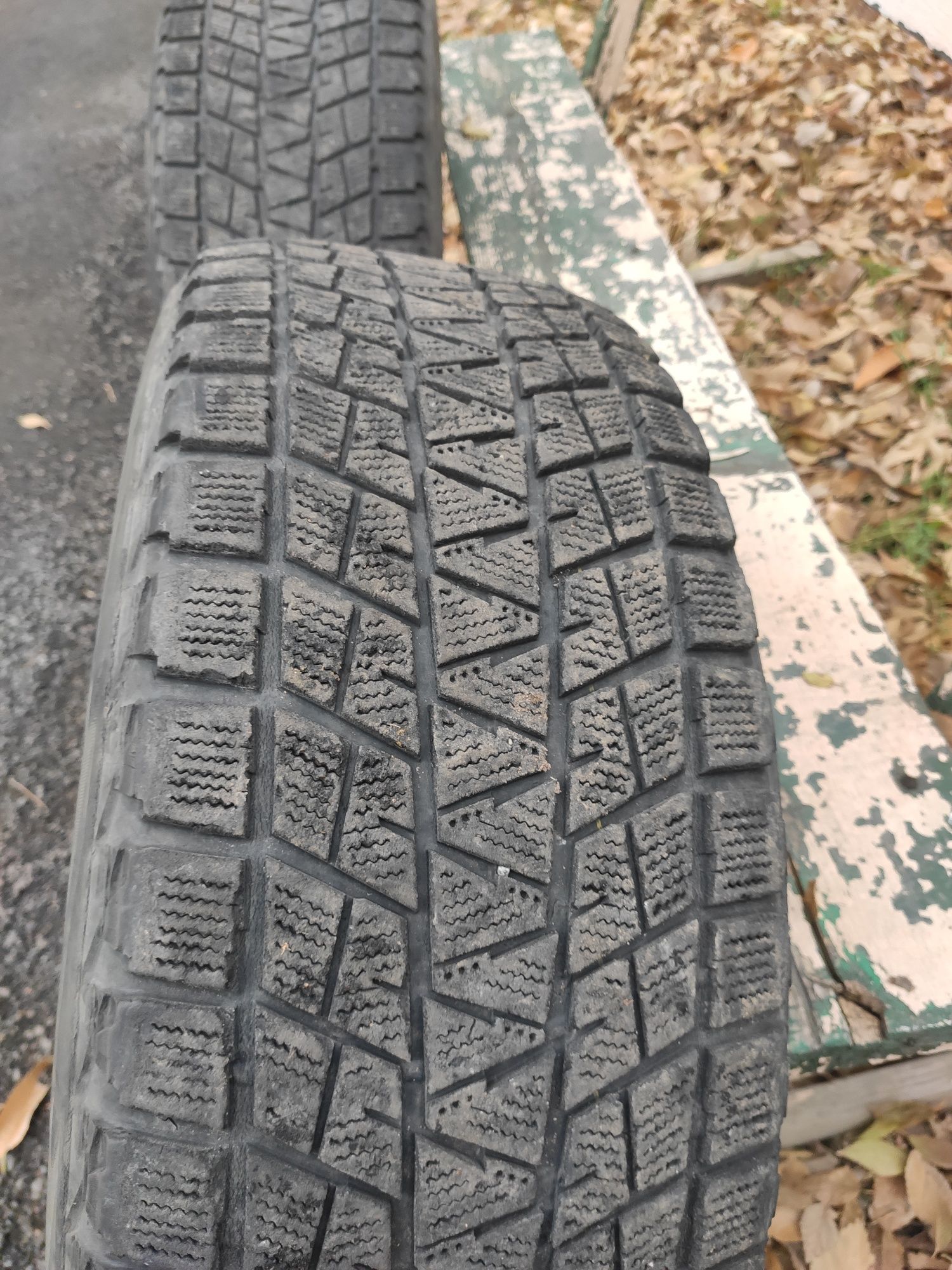 Шины 265*65r17 зима не шипованная Bridgestone Blizzakованная, Brid