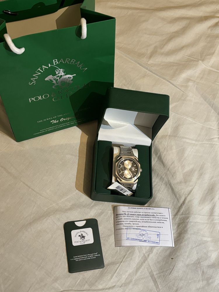 Часы от Santa Barbara Polo & Racquet Club