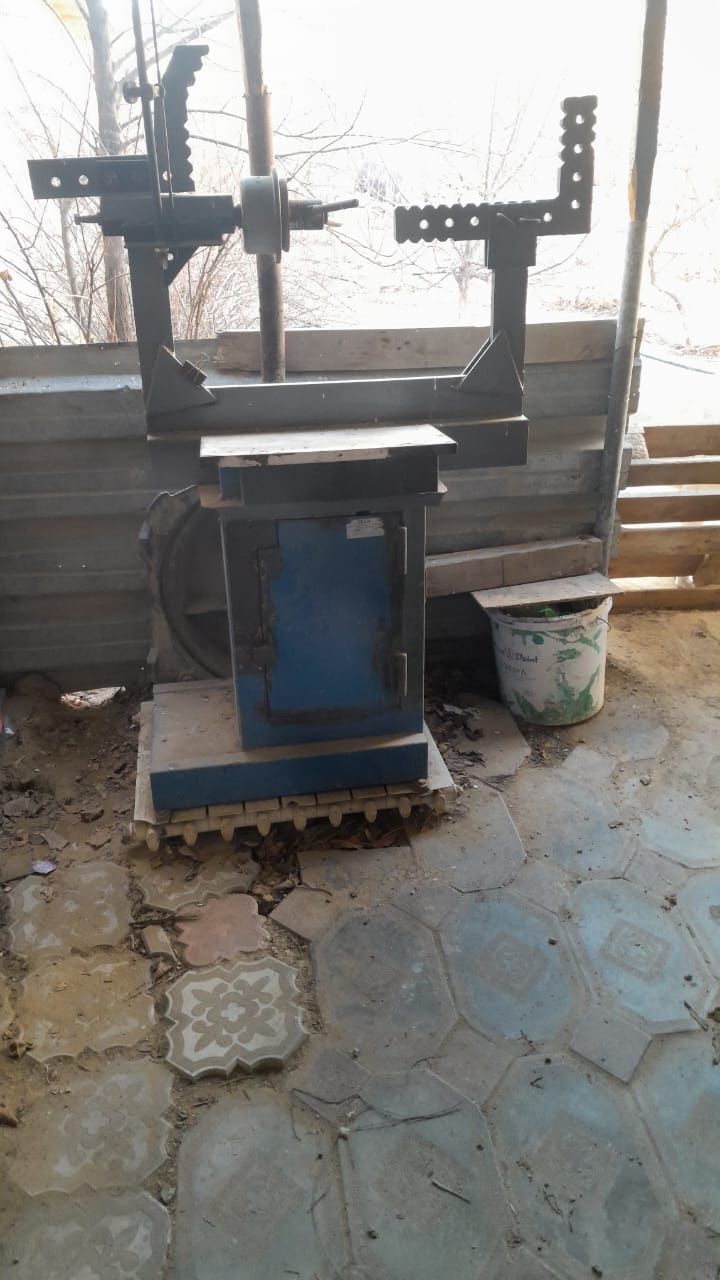 Продам мини СТО, шиномонтаж, автозапчасти