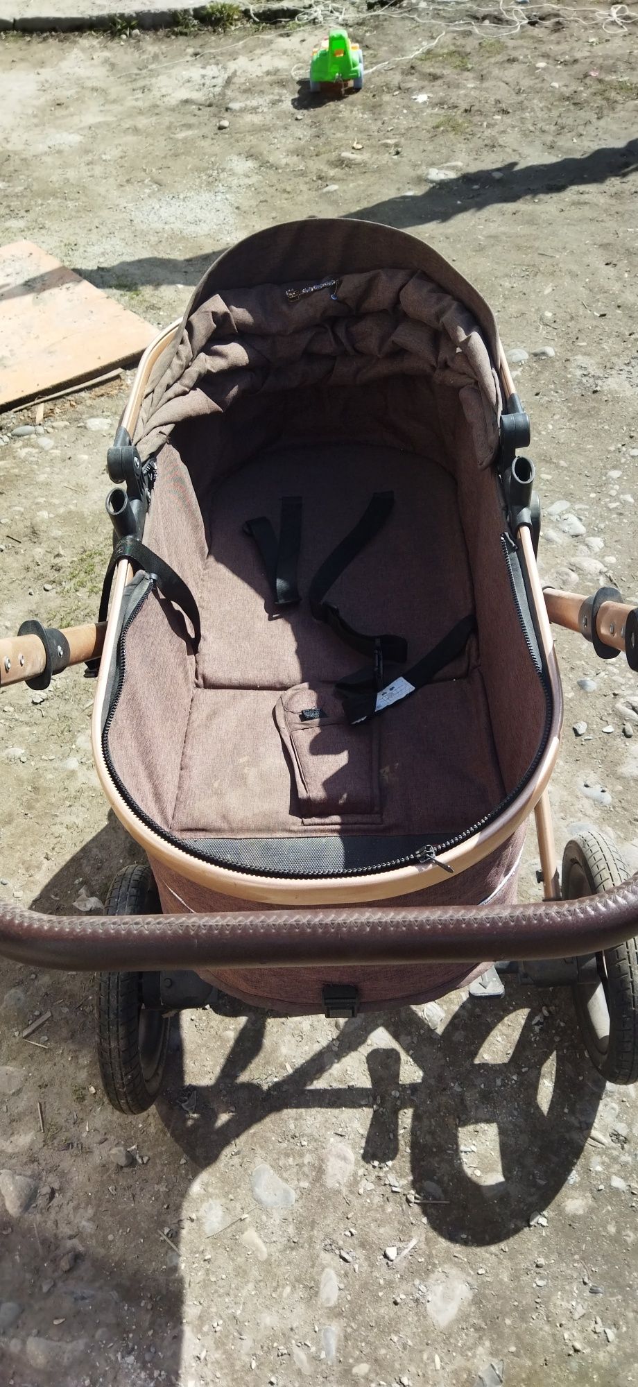 Продам коляску в хорошем состояний