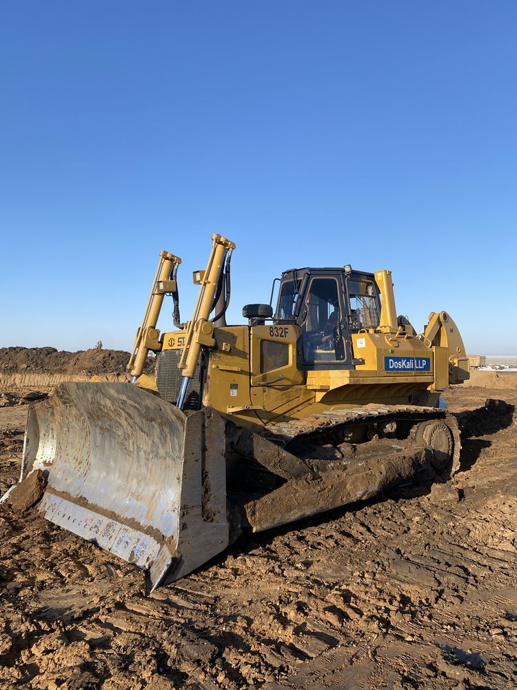Новый бульдозер SEM 832F 40 тонн