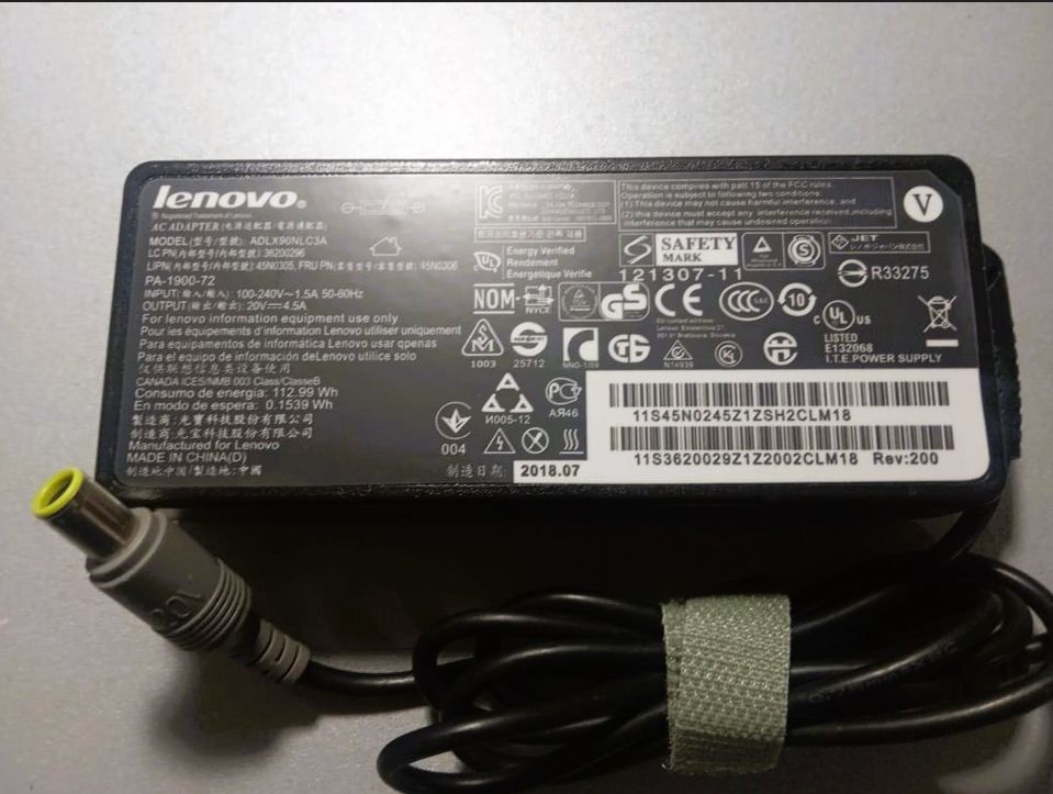 (леново) Lenovo на ноутбук (блок питания - зарядка - шнур) . .