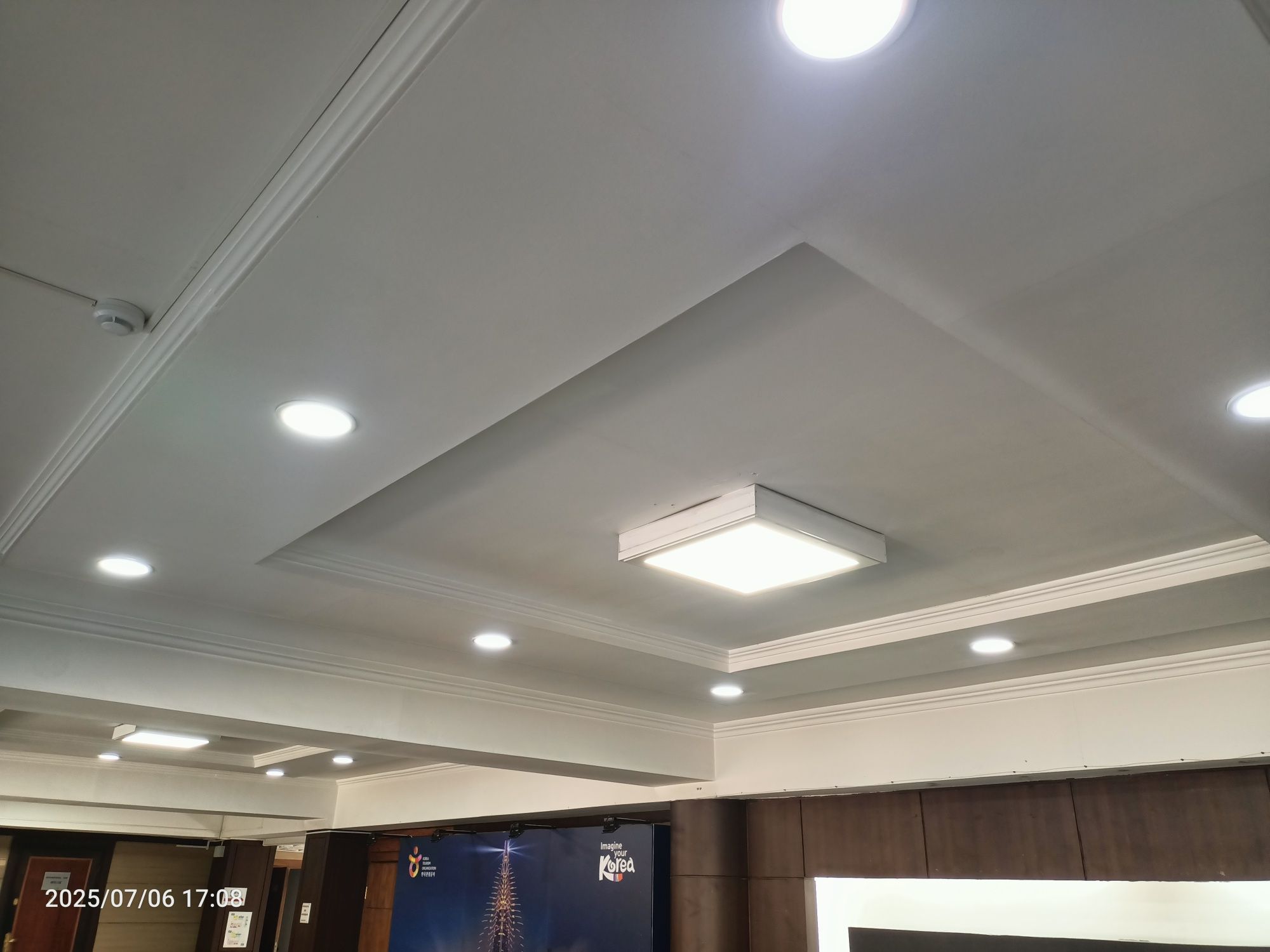 Led лампа светодиодная на потолок. Размер 60Х60см. Не сгараемая качест