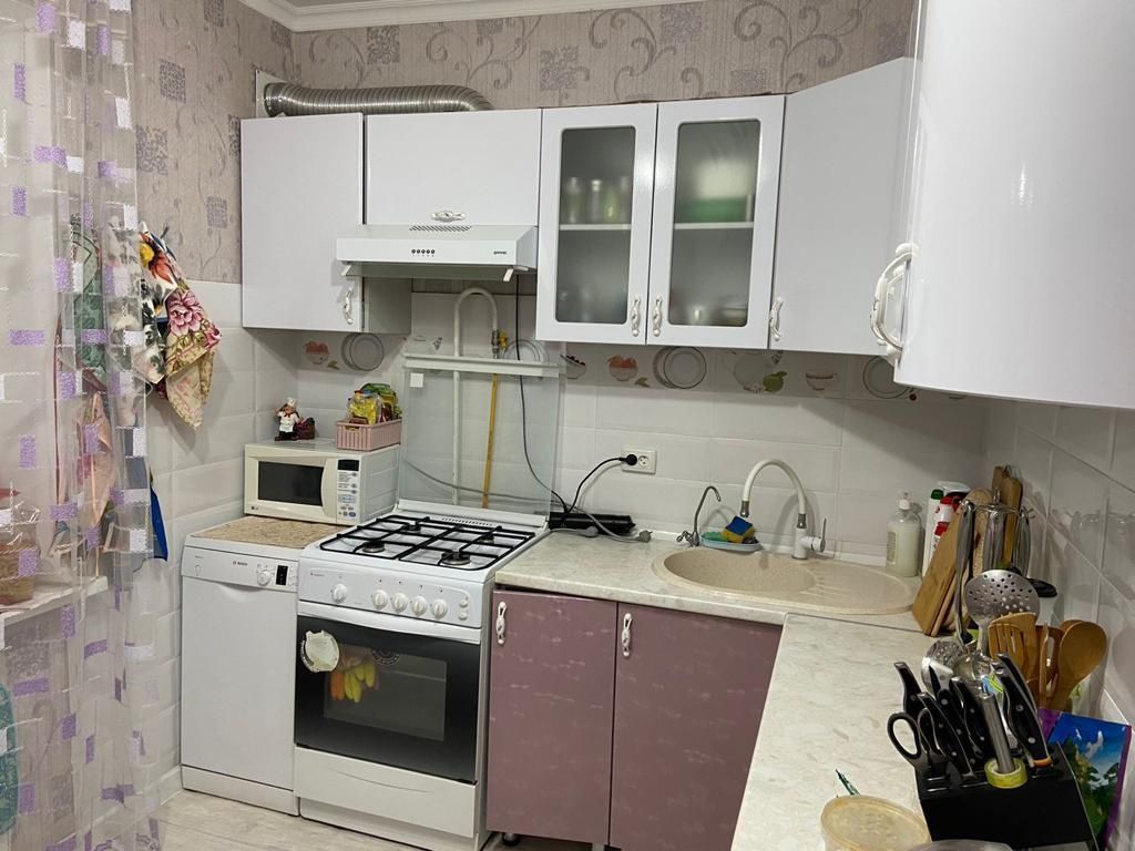 Продам 5 - ти комнатную  квартиру  улучшенной планировки