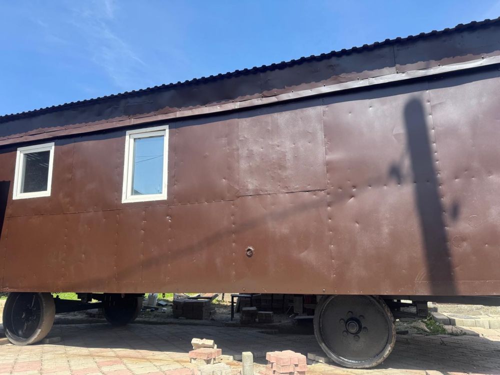 Продам передвижной жилой вагончик на колесах