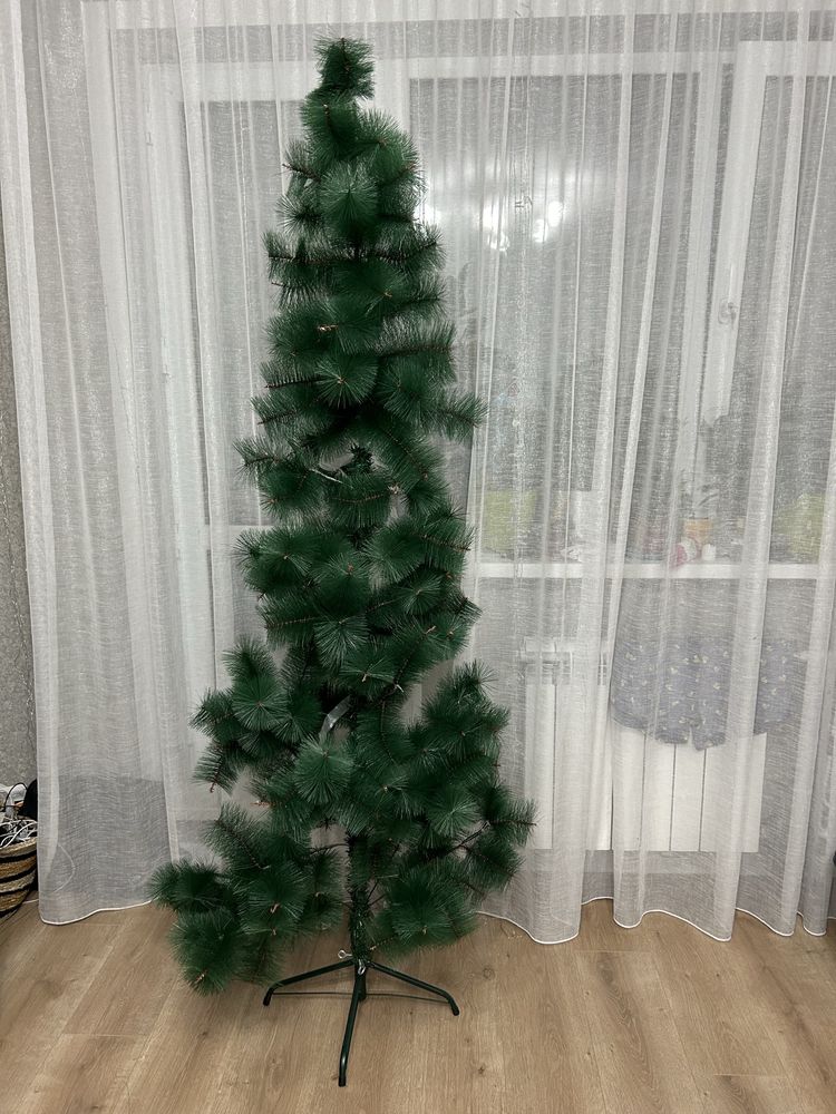 Продам искусственную Елку