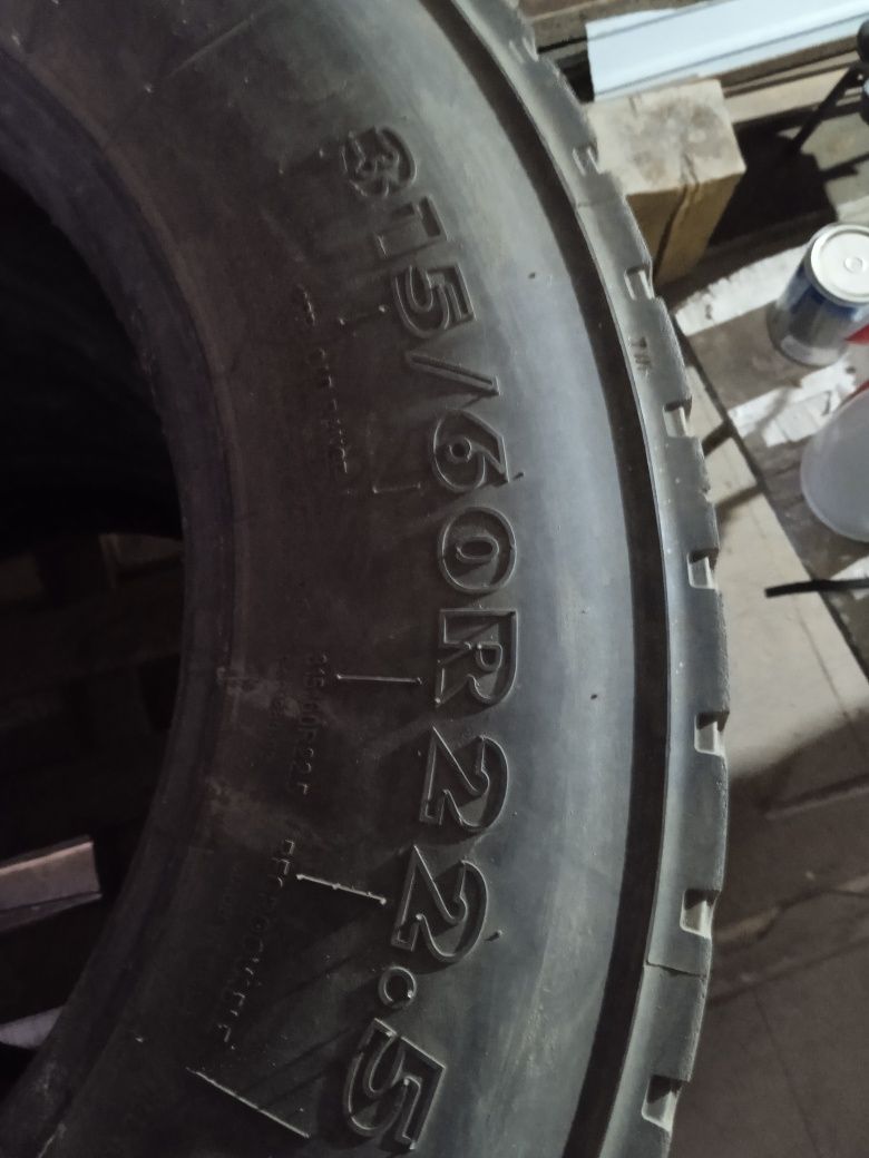Продам шины 315/60