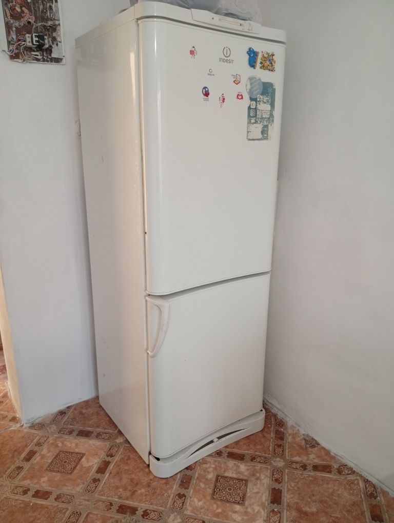 Продам квартиру  станционная 33