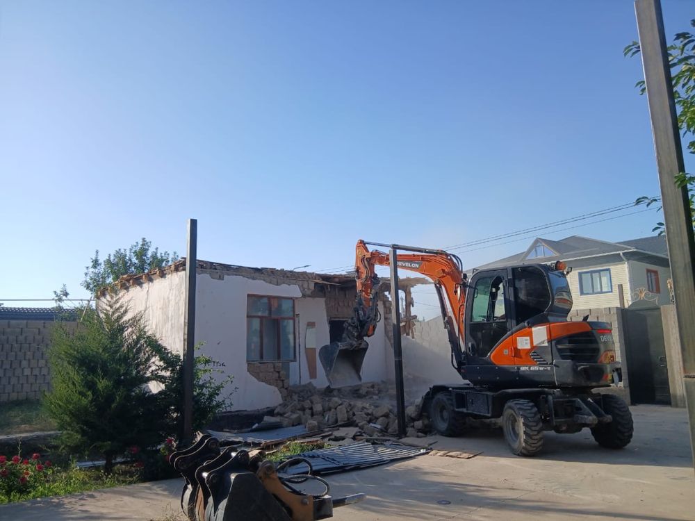 Слом снос стен с техникой и в ручную. Выполняем работы по демонтажу!