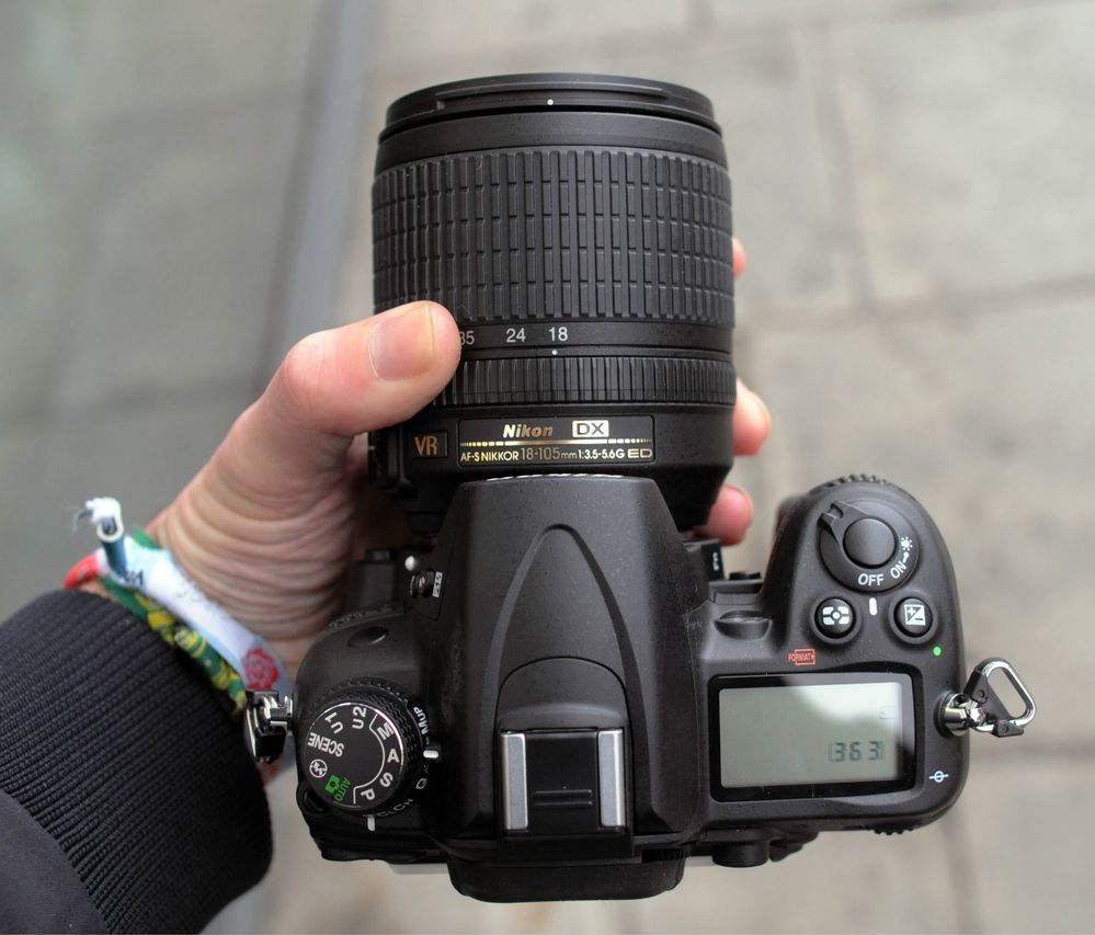 Продам Никон 7000 фотоаппарат