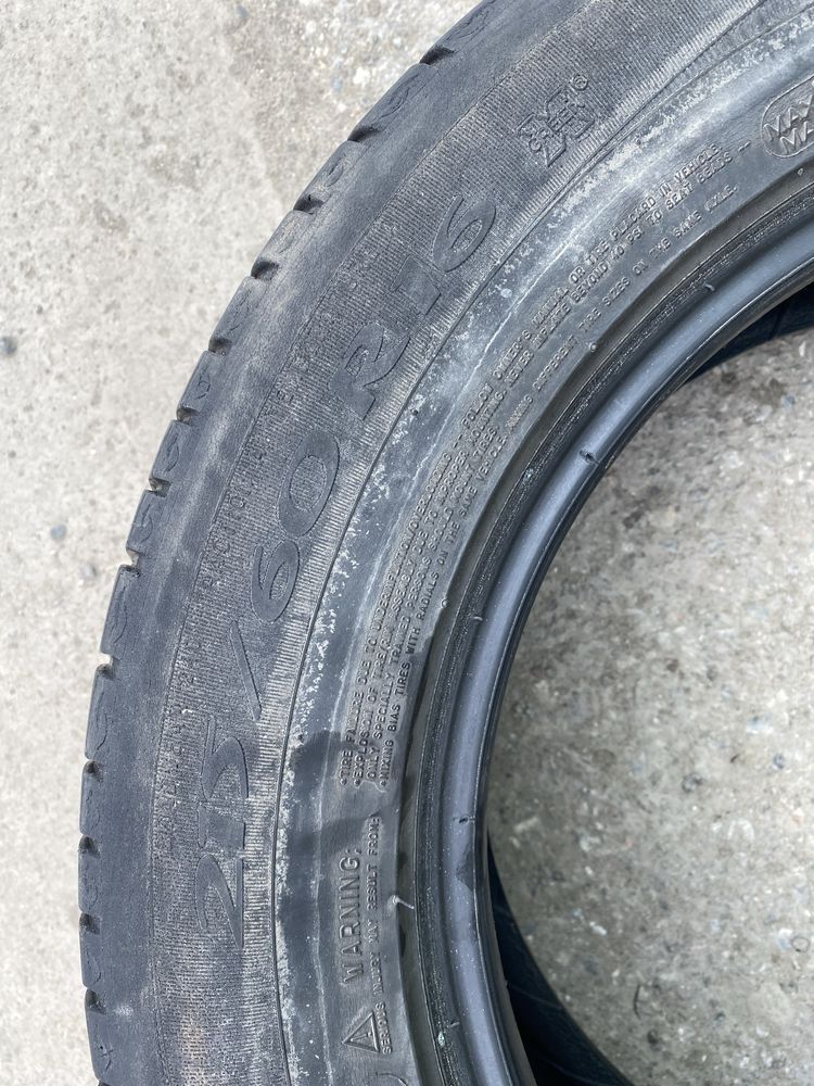 Продам шины 215/60/16