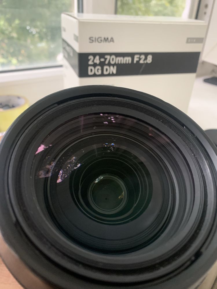 Sigma 24-70mm f/2.8 DG DN Art для Sony E-mount