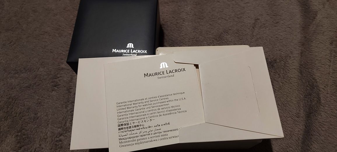 Maurice Lacroix (swiss) Швейцария часы
Продам часы оригинал Швейцария