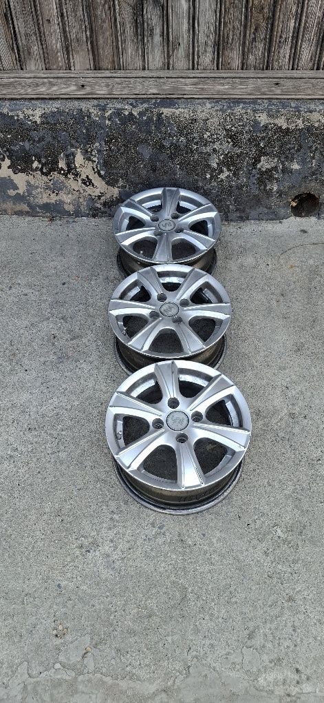 Три диска R13 4×100 ET35