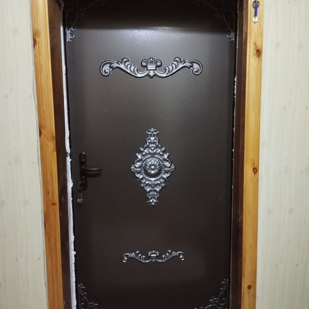 Железные двери, замки( каспи рэд, каспи кредит )