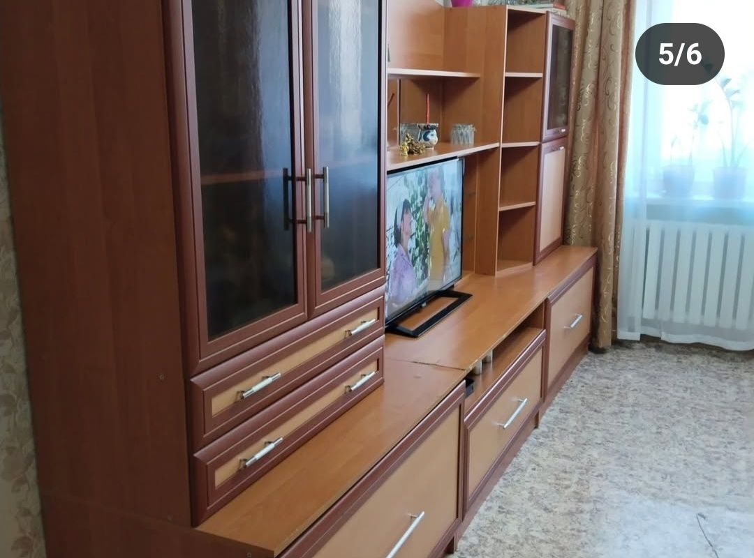 Продам отличную стенку горку.