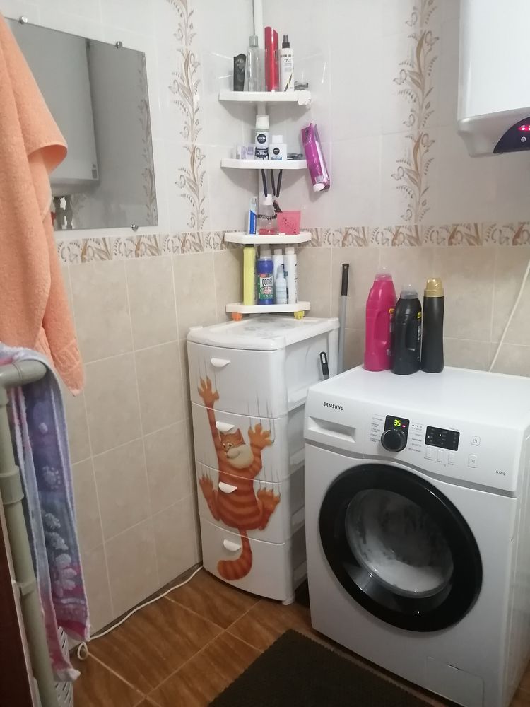 Продам 4х комнатную квартиру.