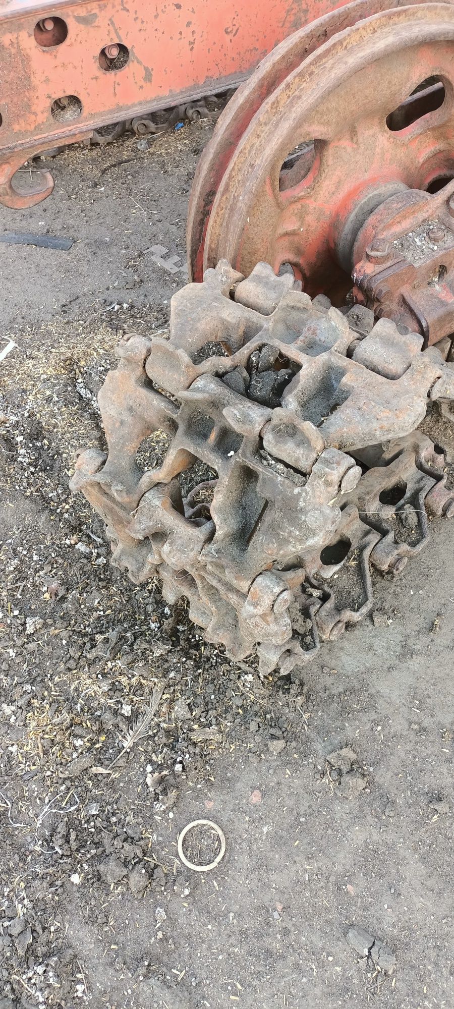 Продам траки от Т-4