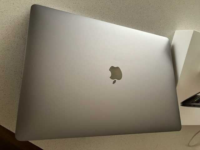 MacBook Pro 15 2017 / i7 2.9 16GB 512 SSD A1707