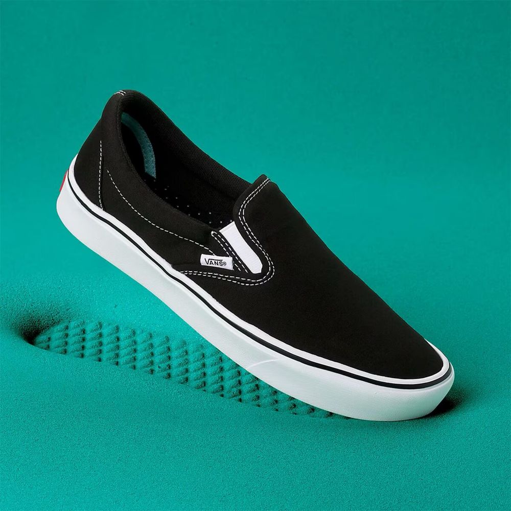 Vans Comfycush Slip-On Shoe