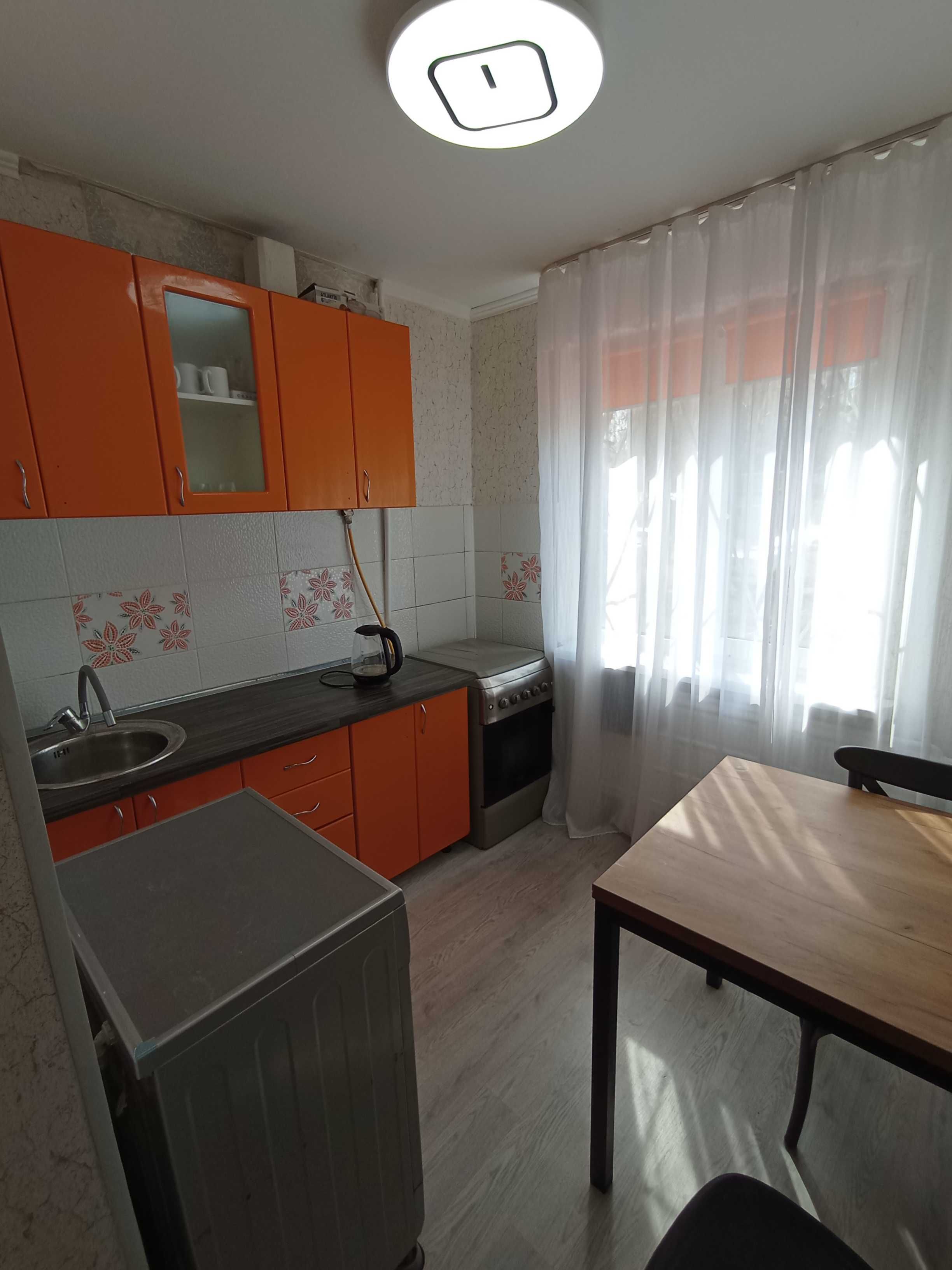 Продам 3 комн. квартиру в Уральске