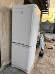 Холодильник Indesit