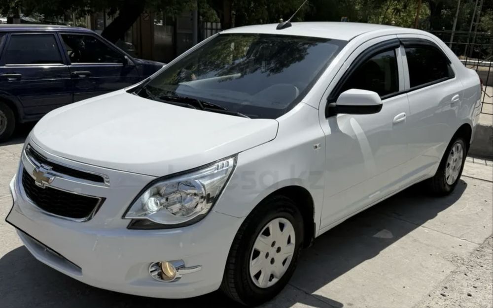 Авто в аренду Шевролет кобальт