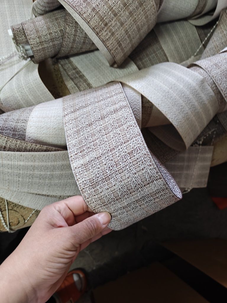 Продам жалюзи 6 шт. Состояние отличное