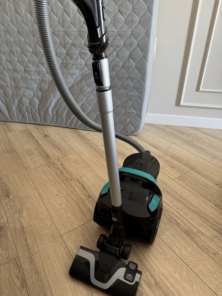 Продам пылесос Tefal
